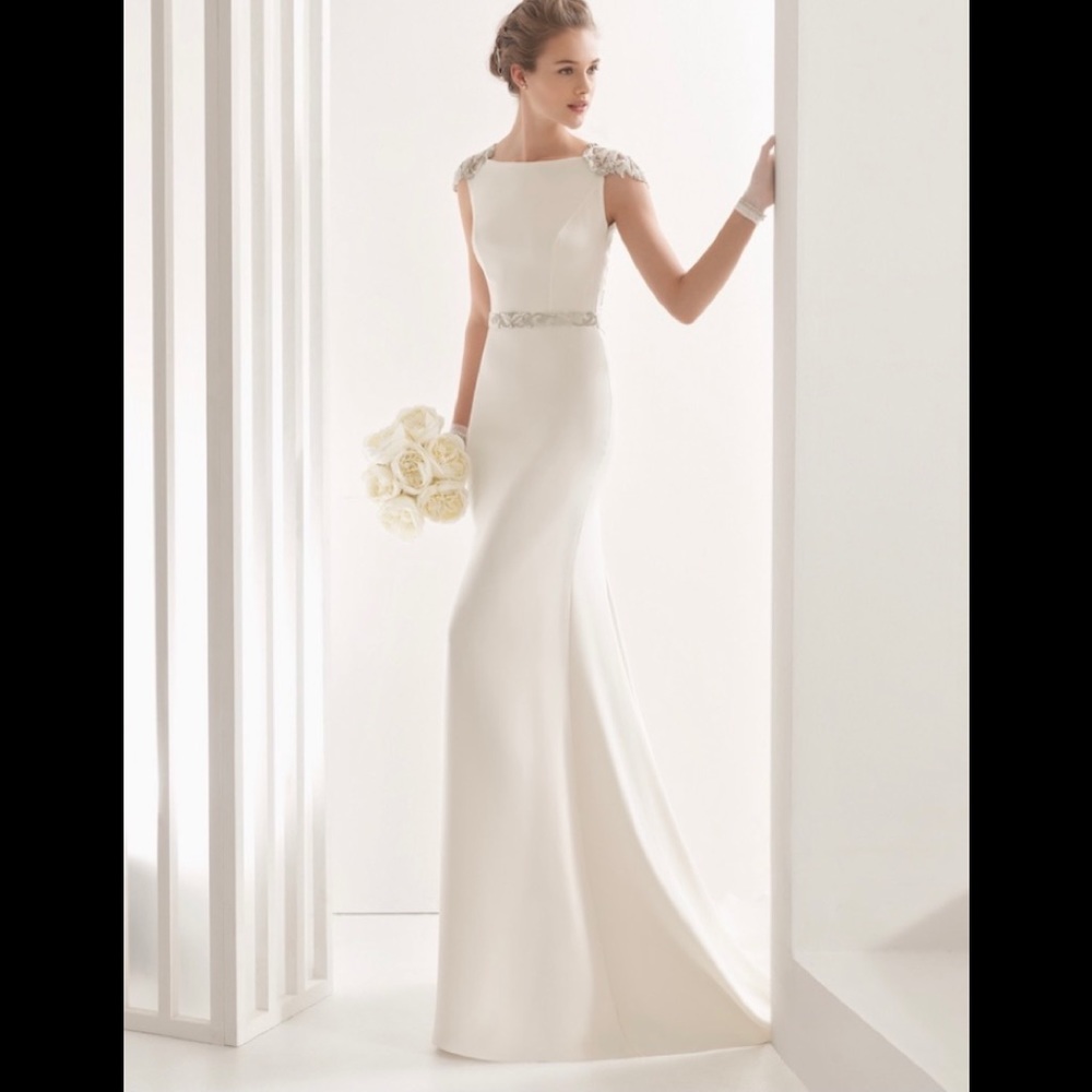 Rosa Clara naira beaded wedding gown